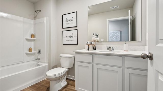 4219 NE 11th Street, Ankeny, IA 50021