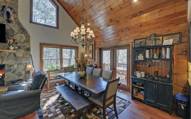 483 Vineyard Creek Way, Murphy, NC 28906