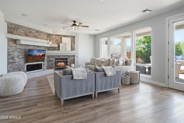 4043 E WOODSTOCK Road, Cave Creek, AZ 85331