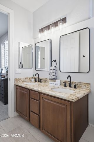 4043 E WOODSTOCK Road, Cave Creek, AZ 85331