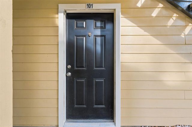 8642 MALLARD RESERVE DRIVE 101, Tampa, FL 33614