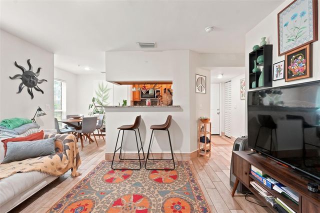 8642 MALLARD RESERVE DRIVE 101, Tampa, FL 33614