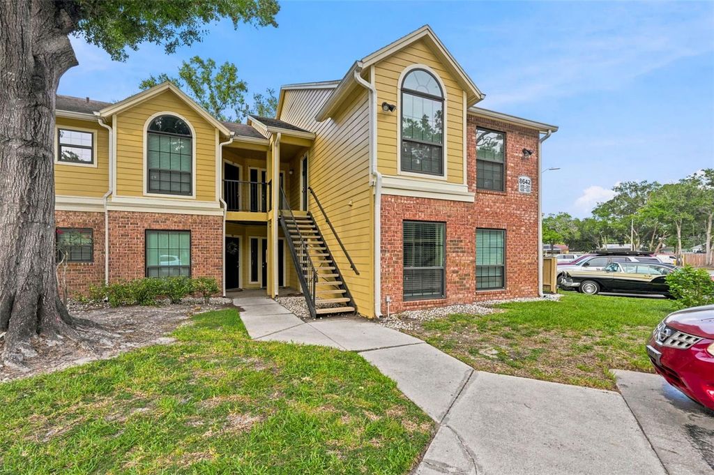 8642 MALLARD RESERVE DRIVE 101, Tampa, FL 33614