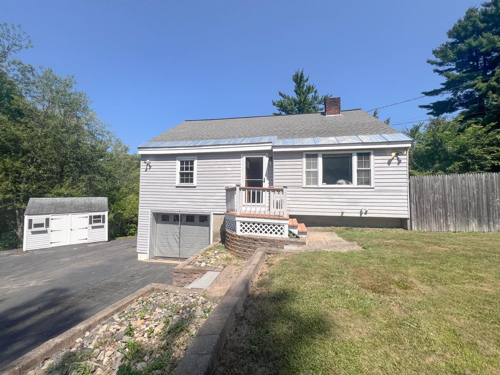 5 Kimball Avenue, Plaistow, NH 03865
