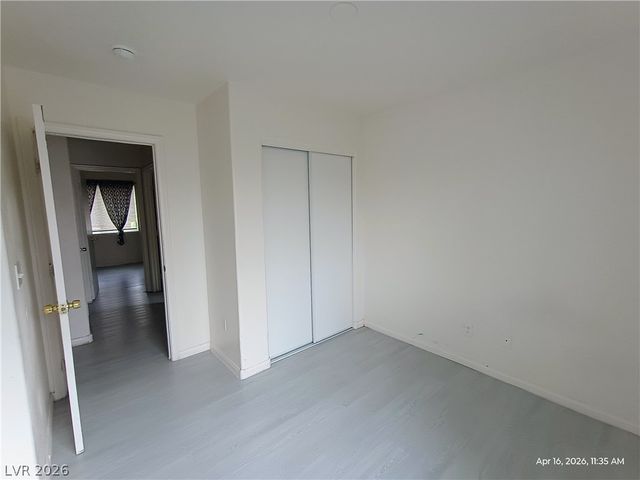 5195 SHREVE Avenue NA, Las Vegas, NV 89156