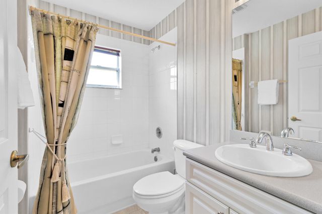 547 High Hawk Circle, Vero Beach, FL 32962