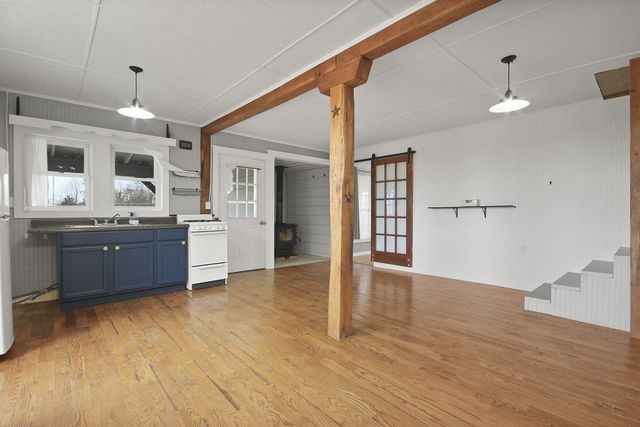 118 COUNTY RD 131, Higbee, MO 65257