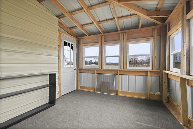 118 COUNTY RD 131, Higbee, MO 65257