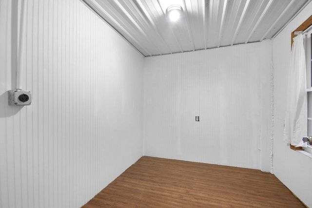 118 COUNTY RD 131, Higbee, MO 65257