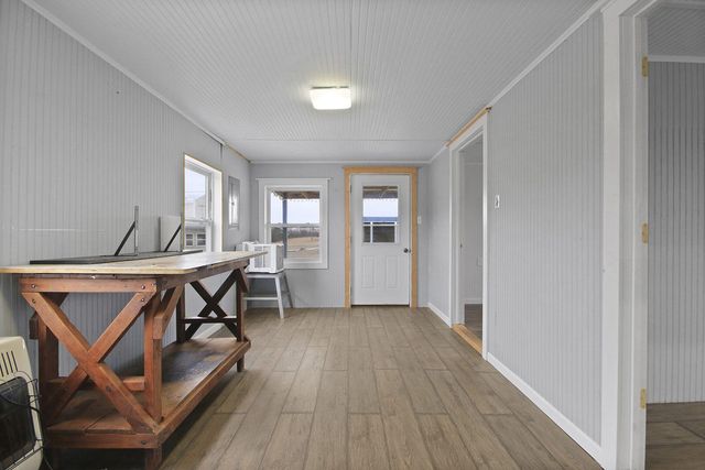 118 COUNTY RD 131, Higbee, MO 65257