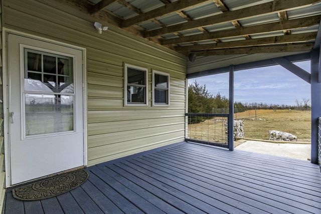 118 COUNTY RD 131, Higbee, MO 65257