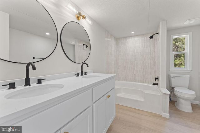 152 OAKLAND PL, Louisa, VA 23093