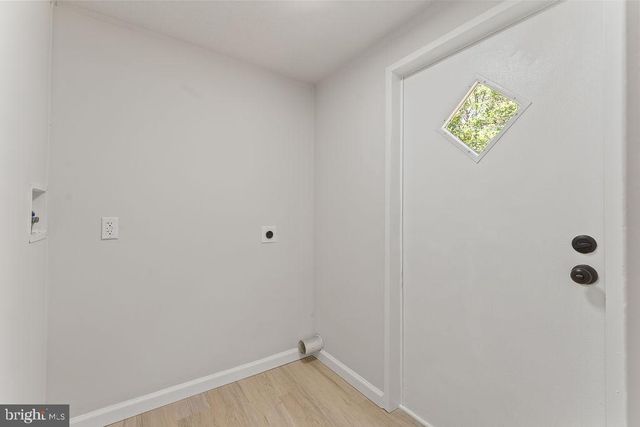 152 OAKLAND PL, Louisa, VA 23093
