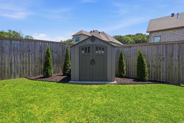 2425 Lilac Drive, Conway, AR 72034