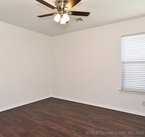 10317 S Nathan Street, Jenks, OK 74037