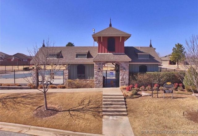 10317 S Nathan Street, Jenks, OK 74037