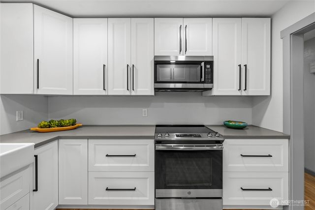 9112 82nd Avenue NW, Gig Harbor, WA 98332