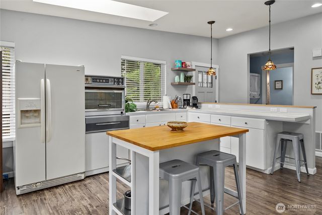 9112 82nd Avenue NW, Gig Harbor, WA 98332