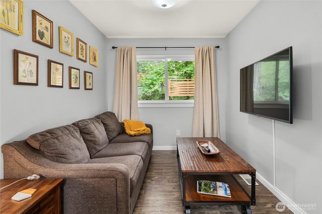 9112 82nd Avenue NW, Gig Harbor, WA 98332