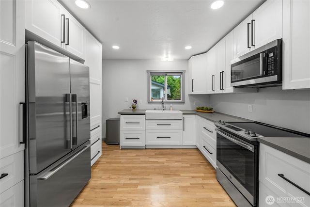 9112 82nd Avenue NW, Gig Harbor, WA 98332