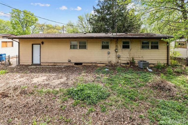 1631 Chesley Drive, Dellwood, MO 63136