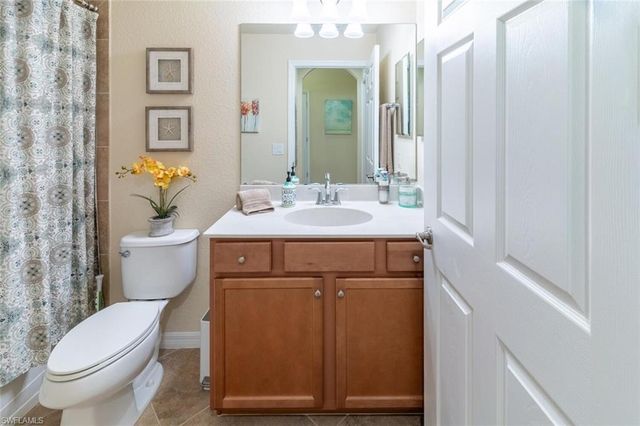 9826 Giaveno CIR 1513, Naples, FL 34113