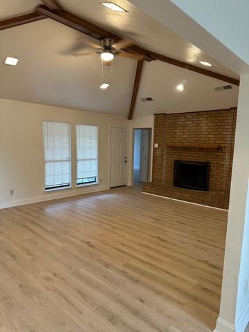 718 Maple Glen Drive, Garland, TX 75043