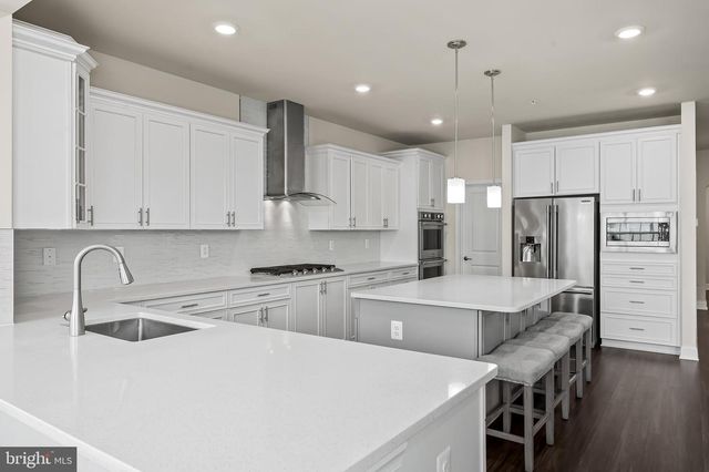 944 BENTGRASS DR, Aberdeen, MD 21001