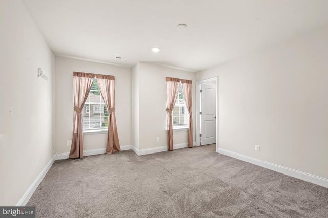 944 BENTGRASS DR, Aberdeen, MD 21001