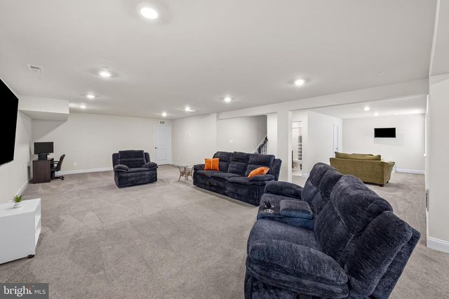 944 BENTGRASS DR, Aberdeen, MD 21001