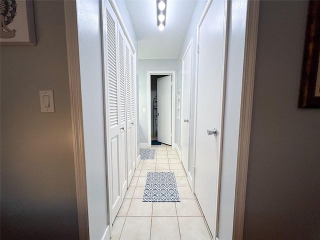 6239 Bay Club Dr 1, Fort Lauderdale, FL 33308