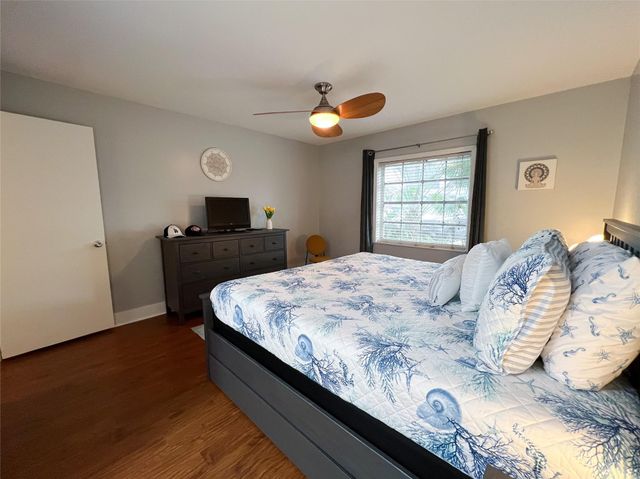 6239 Bay Club Dr 1, Fort Lauderdale, FL 33308