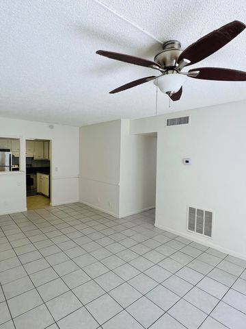 604 NW 13TH Street 21, Boca Raton, FL 33486