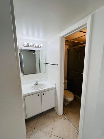 604 NW 13TH Street 21, Boca Raton, FL 33486