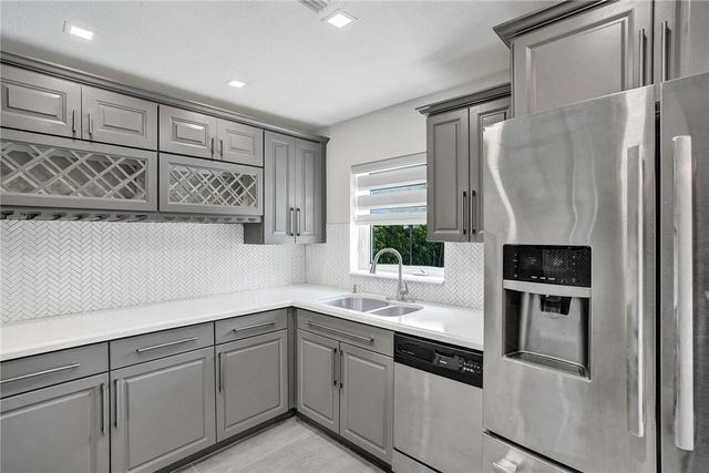 11627 SW 50th Street, Cooper City, FL 33330