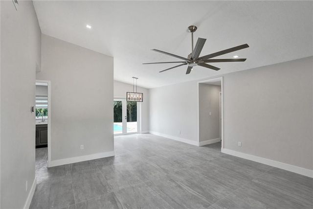 11627 SW 50th Street, Cooper City, FL 33330