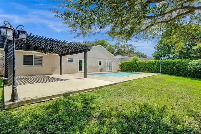 11627 SW 50th Street, Cooper City, FL 33330
