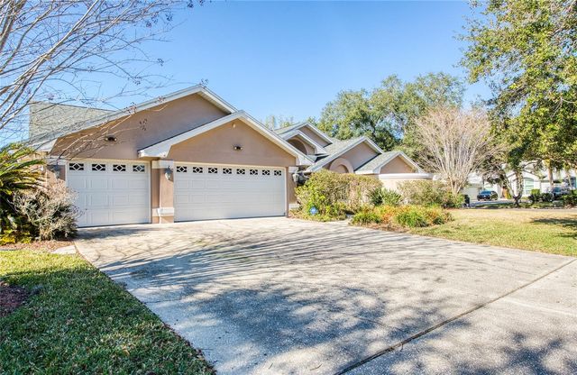 4901 HALLSTEAD WAY, Tampa, FL 33647