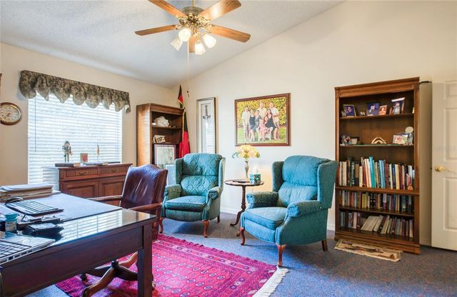 4901 HALLSTEAD WAY, Tampa, FL 33647