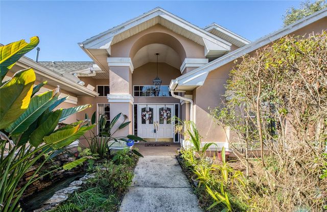 4901 HALLSTEAD WAY, Tampa, FL 33647