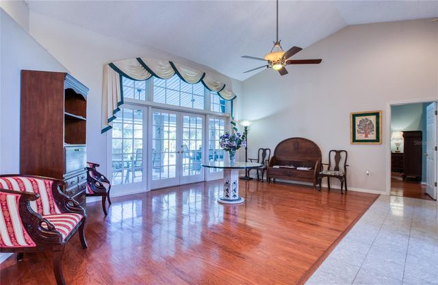 4901 HALLSTEAD WAY, Tampa, FL 33647