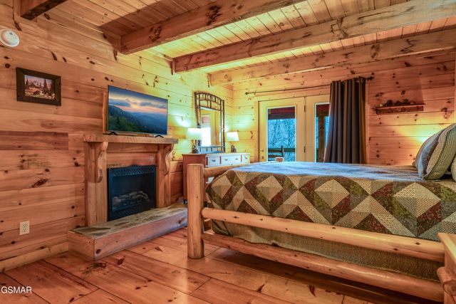 2148 Little Valley Road, Sevierville, TN 37862