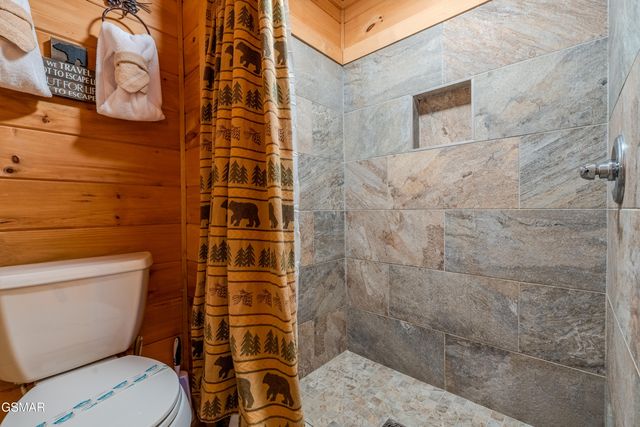 2148 Little Valley Road, Sevierville, TN 37862