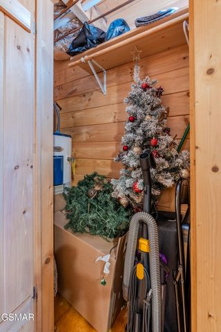 2148 Little Valley Road, Sevierville, TN 37862