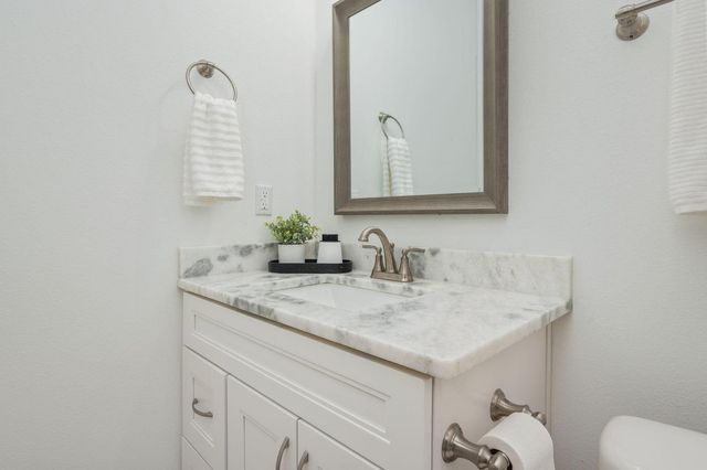 667 Red Fern Road, Crestview, FL 32536