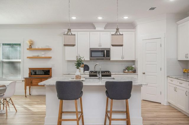 667 Red Fern Road, Crestview, FL 32536