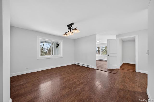 8 Lawrence Lane, Goshen, NY 10924