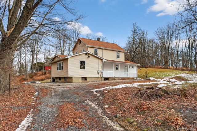 8 Lawrence Lane, Goshen, NY 10924