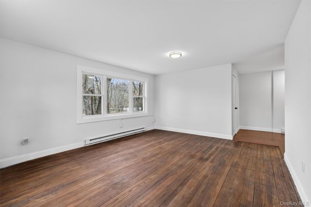 8 Lawrence Lane, Goshen, NY 10924