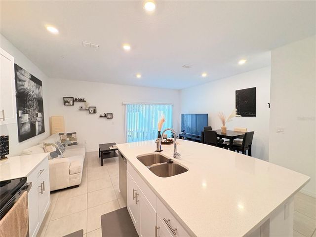 5020 REVOLUTIONARY WAY, St Cloud, FL 34769